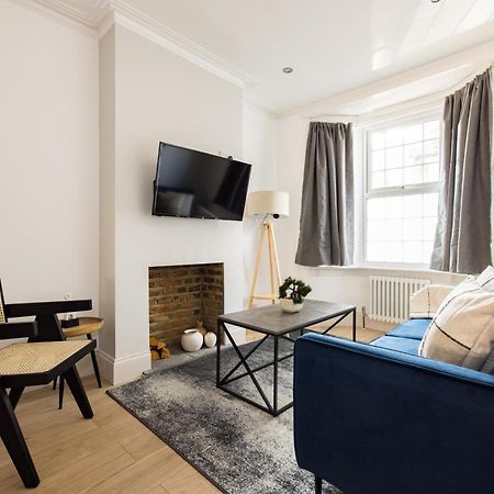 The Stratford Villa London Exterior photo